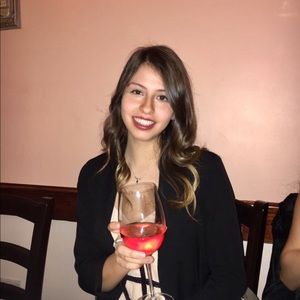 Meet your Posher, Samantha